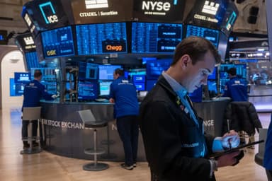 Hedge Fund-Beating Equities Will Mislead Investors